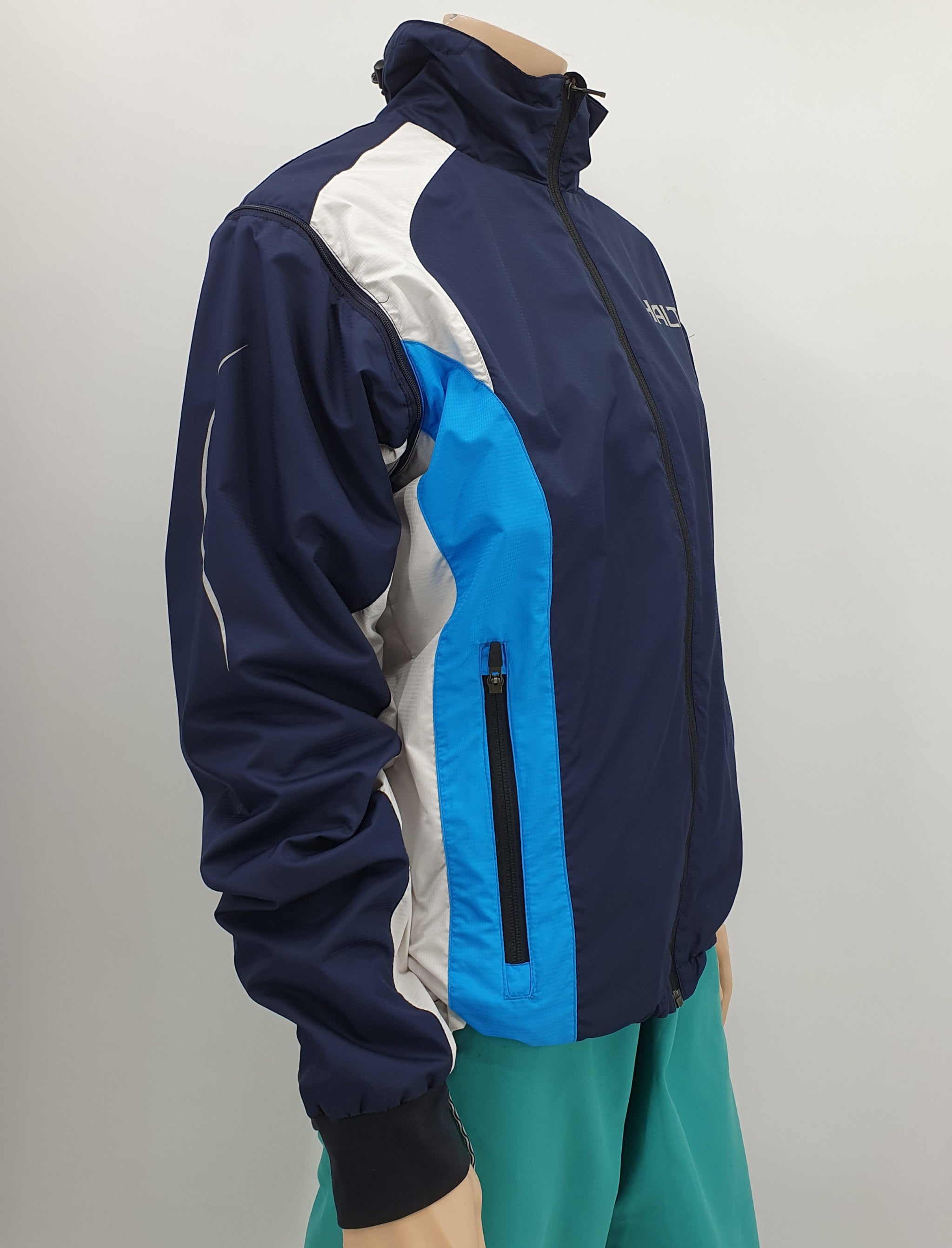 Halti Hiihtotakki Sapporo 2007 mallistosta Irroitettavat hihat, kuva sivusta