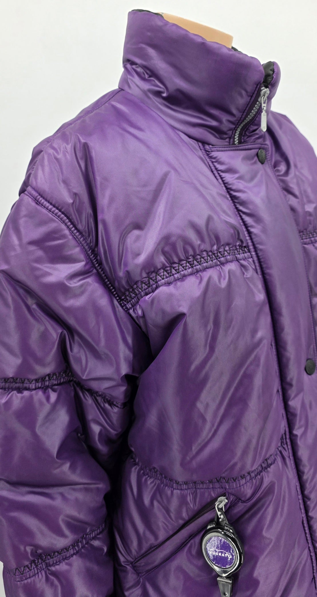 Tiklas, purple padded jacket from the 90s, size 42