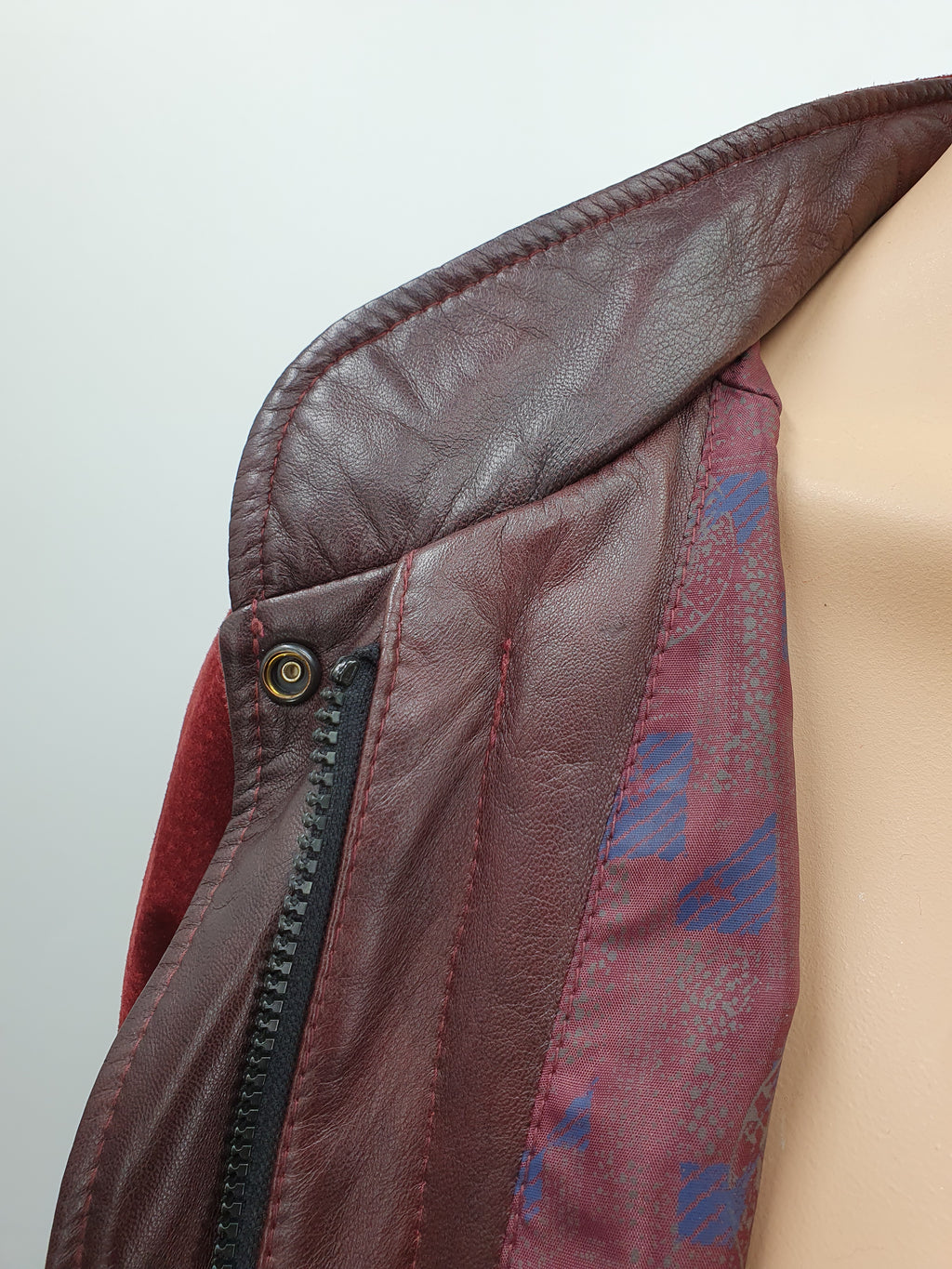 Beeline, Finnish suede jacket from the 80s-90s, color burgundy, size 42