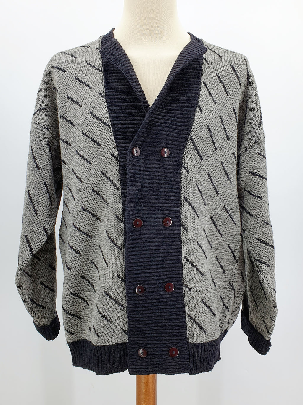 Miesten neuletakki 80-luvulta, musta-harmaa, kaksirivinapitus