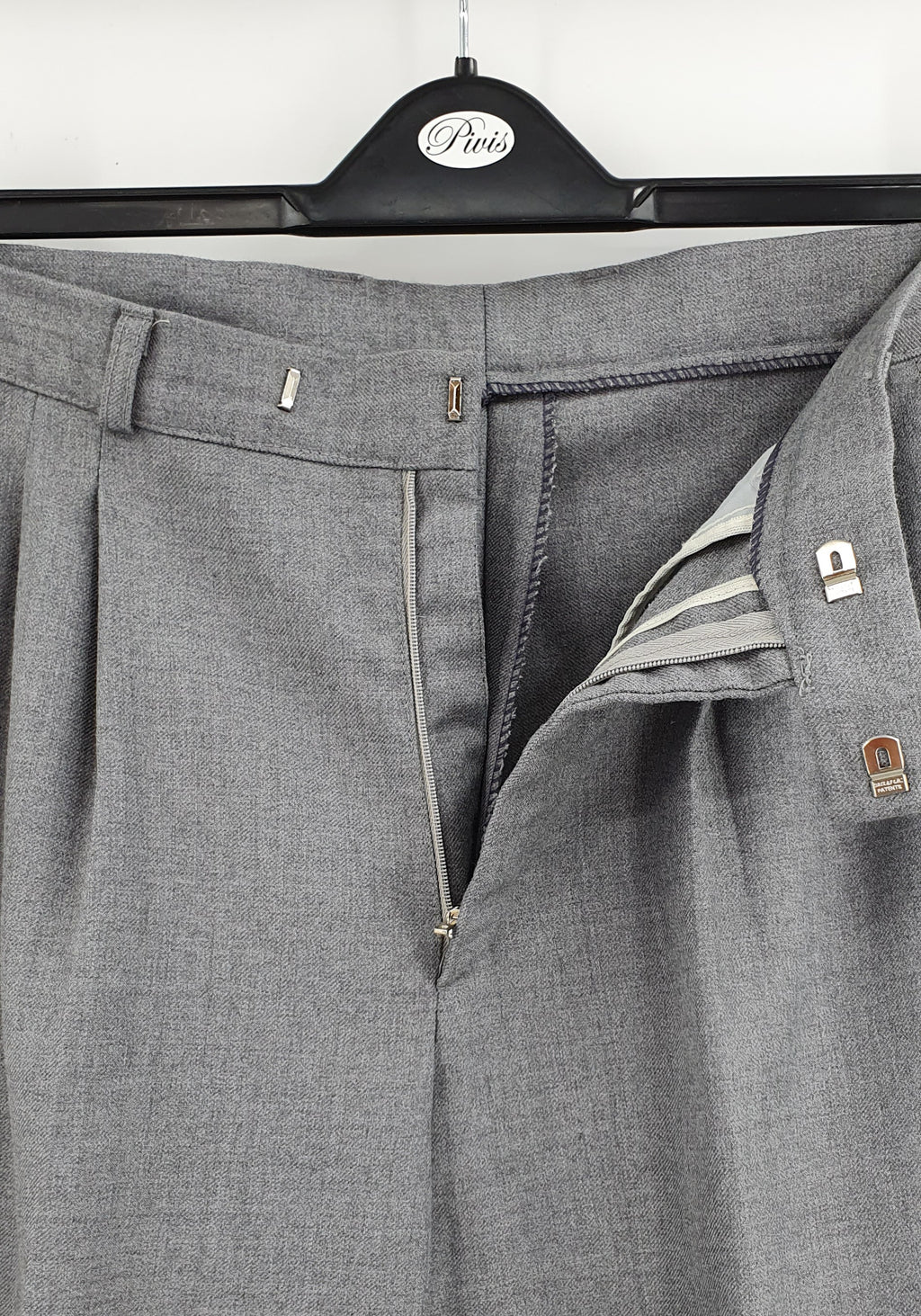 Luhta, men's gray straight pants from the 80s, waist 82cm