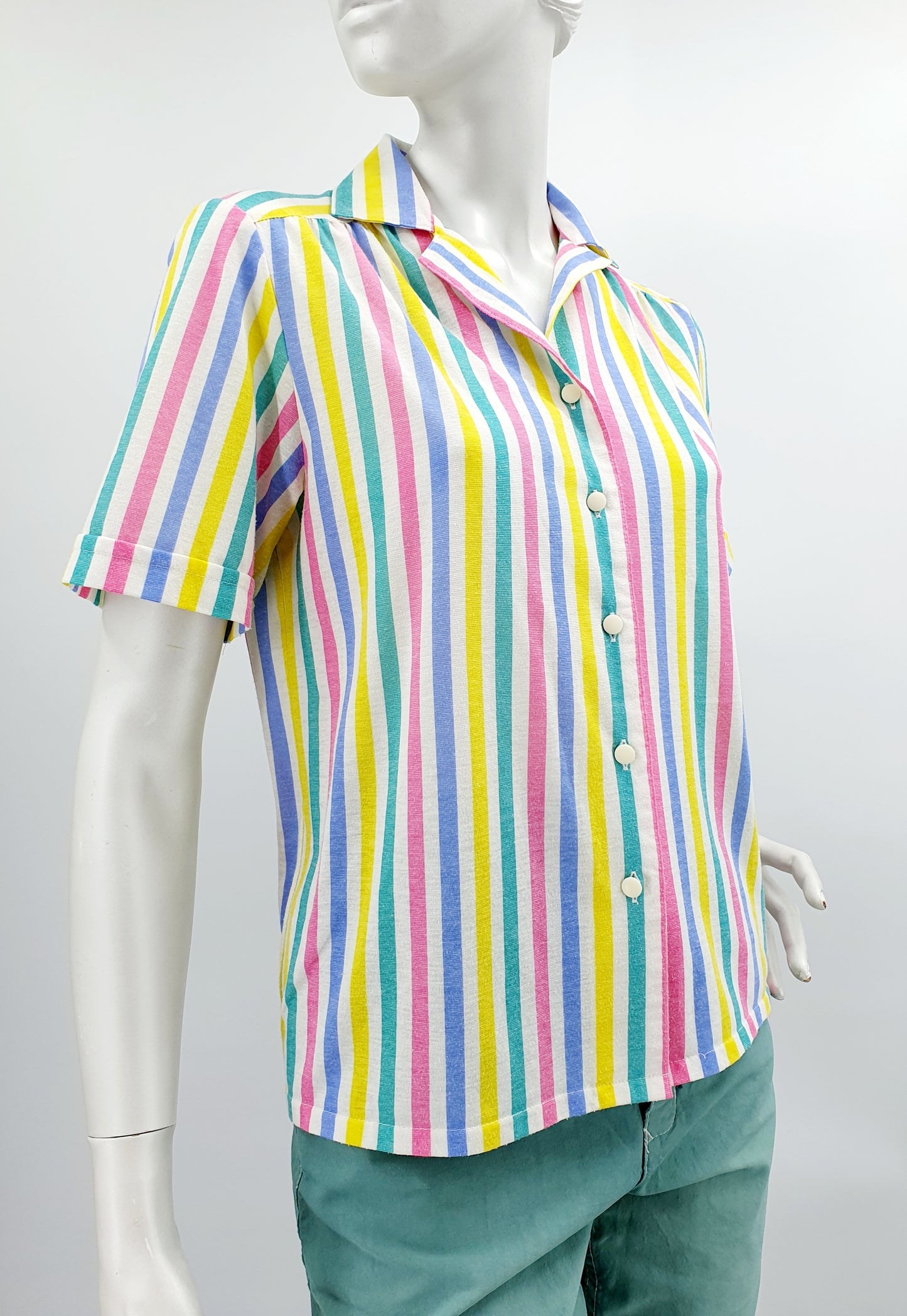 FinnKarelia, short-sleeved striped shirt from the 70s, size 38