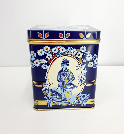 English tin can with oriental patterns
