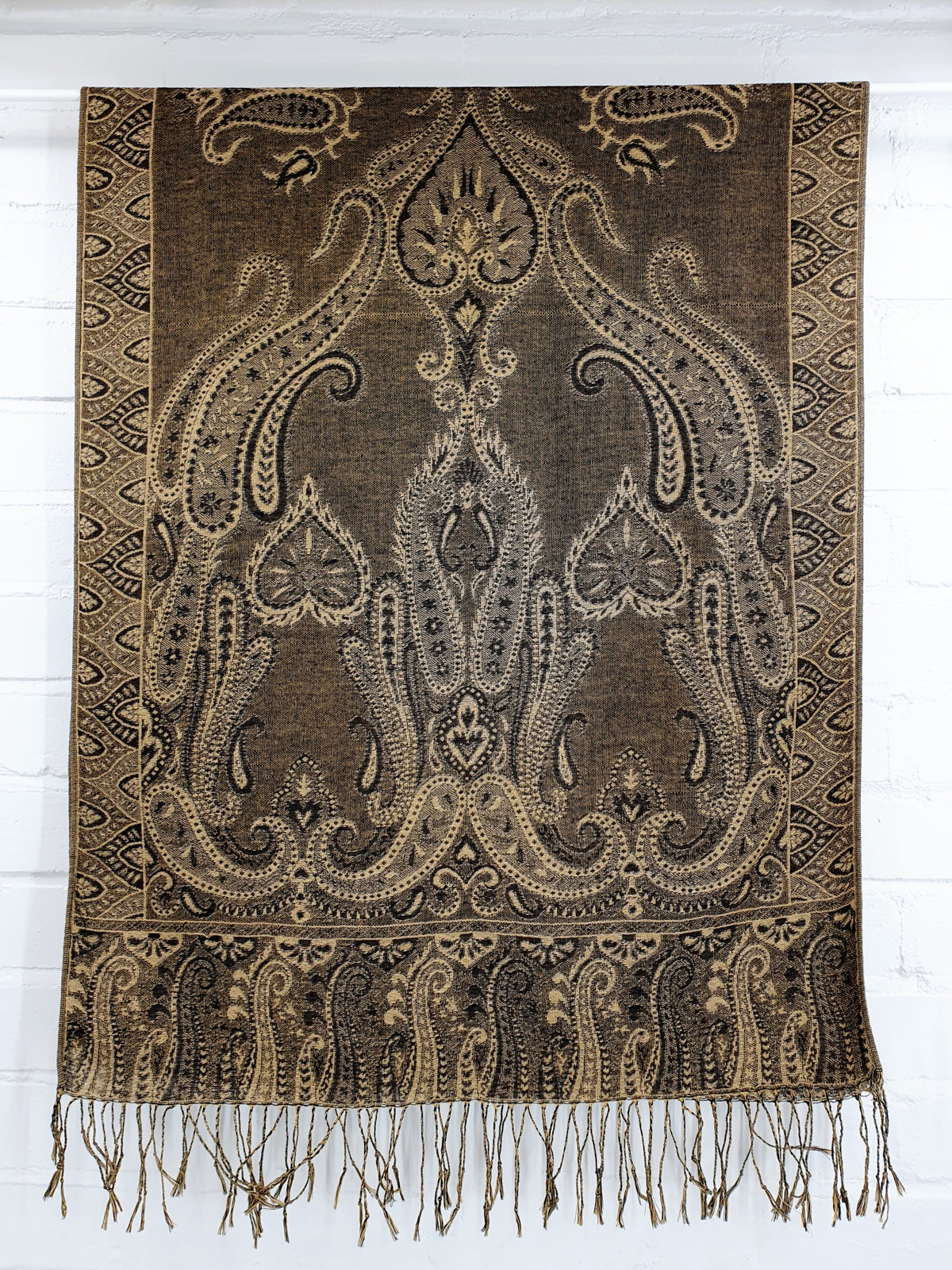 Pashmina-huivi paisleykuviolla, ruskean sävyinen