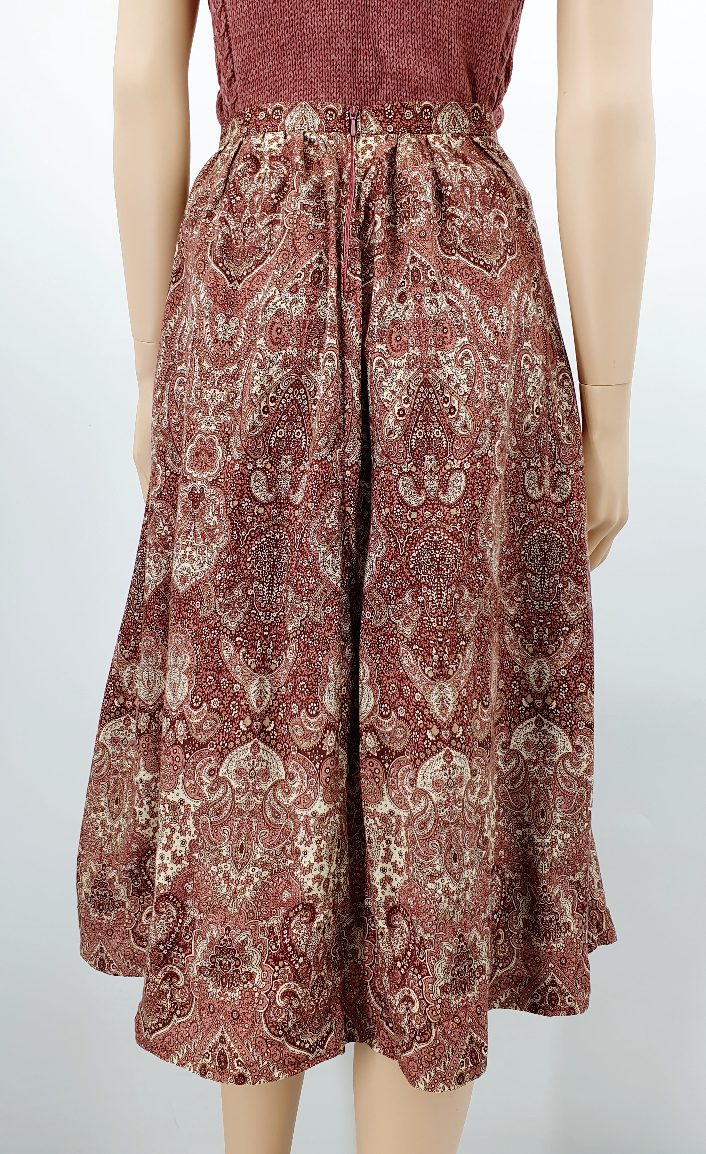 Amis, pocket skirt from the 90s, waist 72cm, size 36