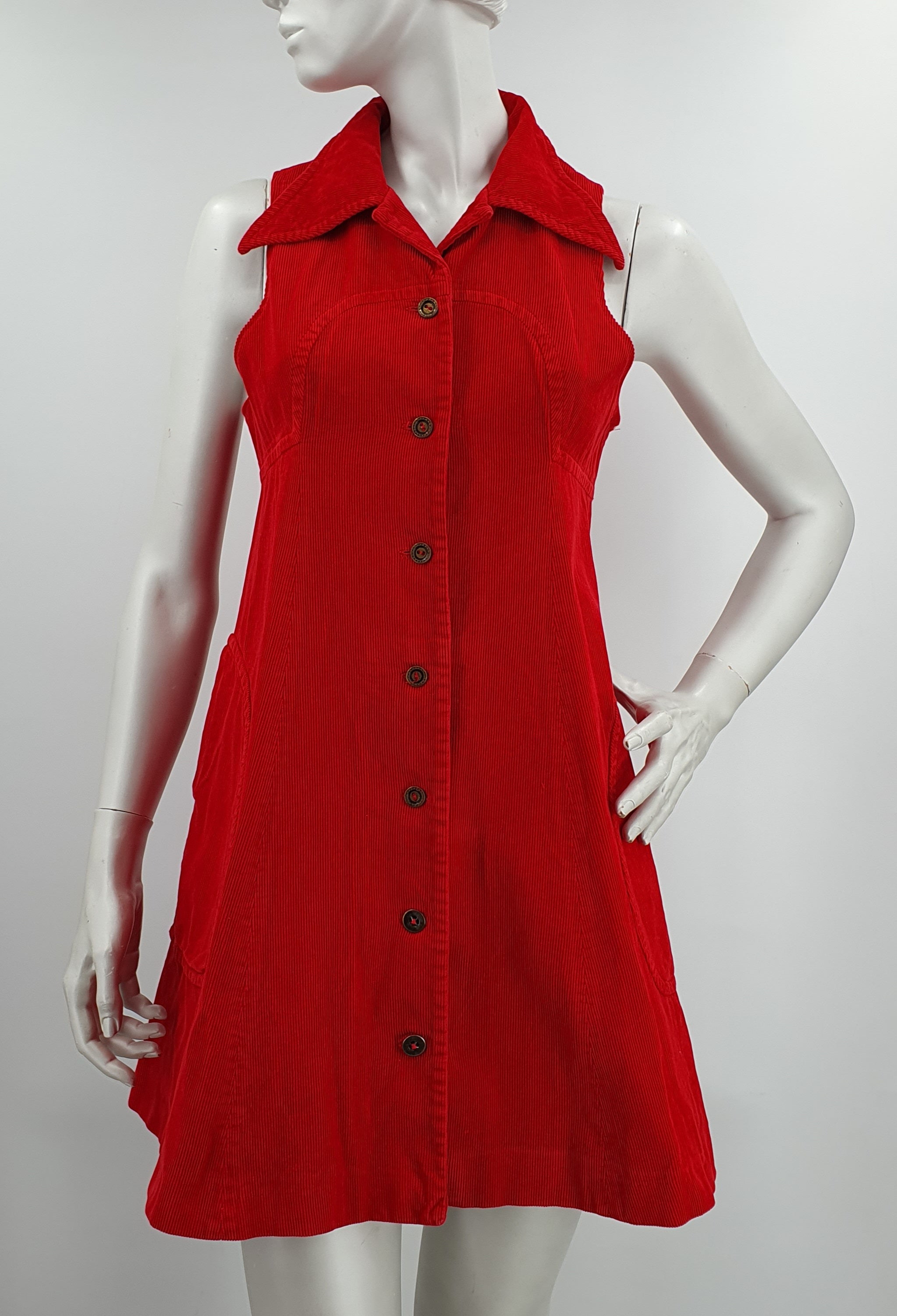 Er-Ma, red corduroy vest dress from the 70s, size 36