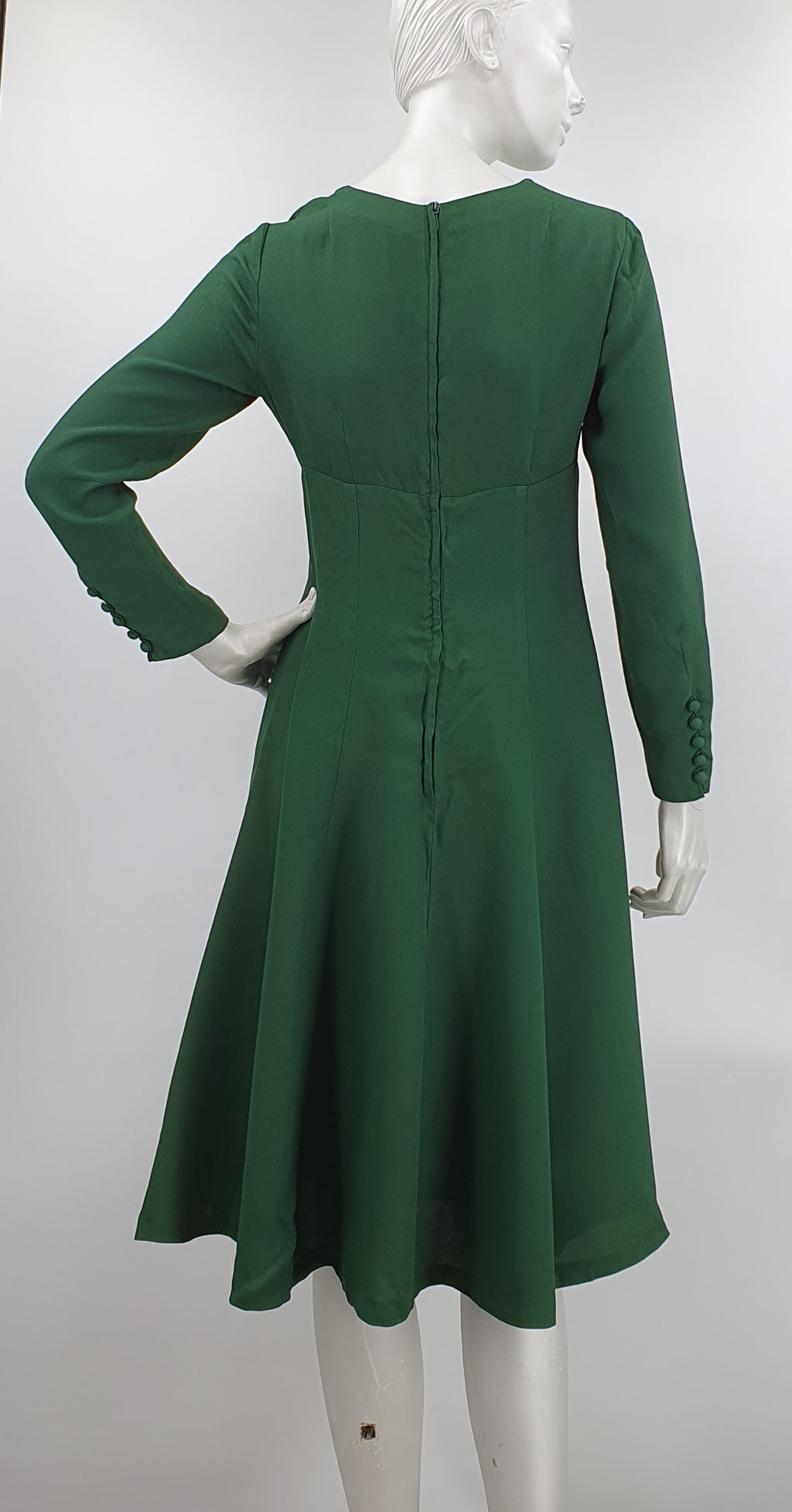 Kaunotar, forest green dress from the 60s-70s, size 36
