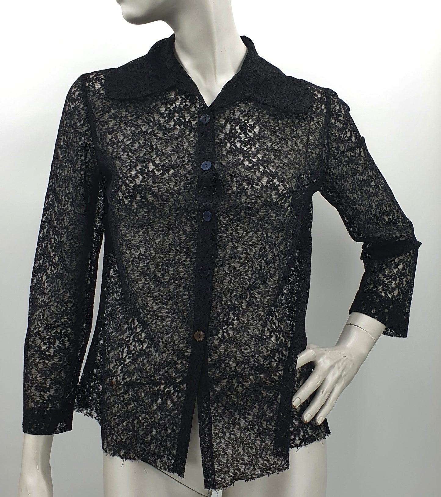 Musta ruusupitsinen paitapusero, koko 34-36