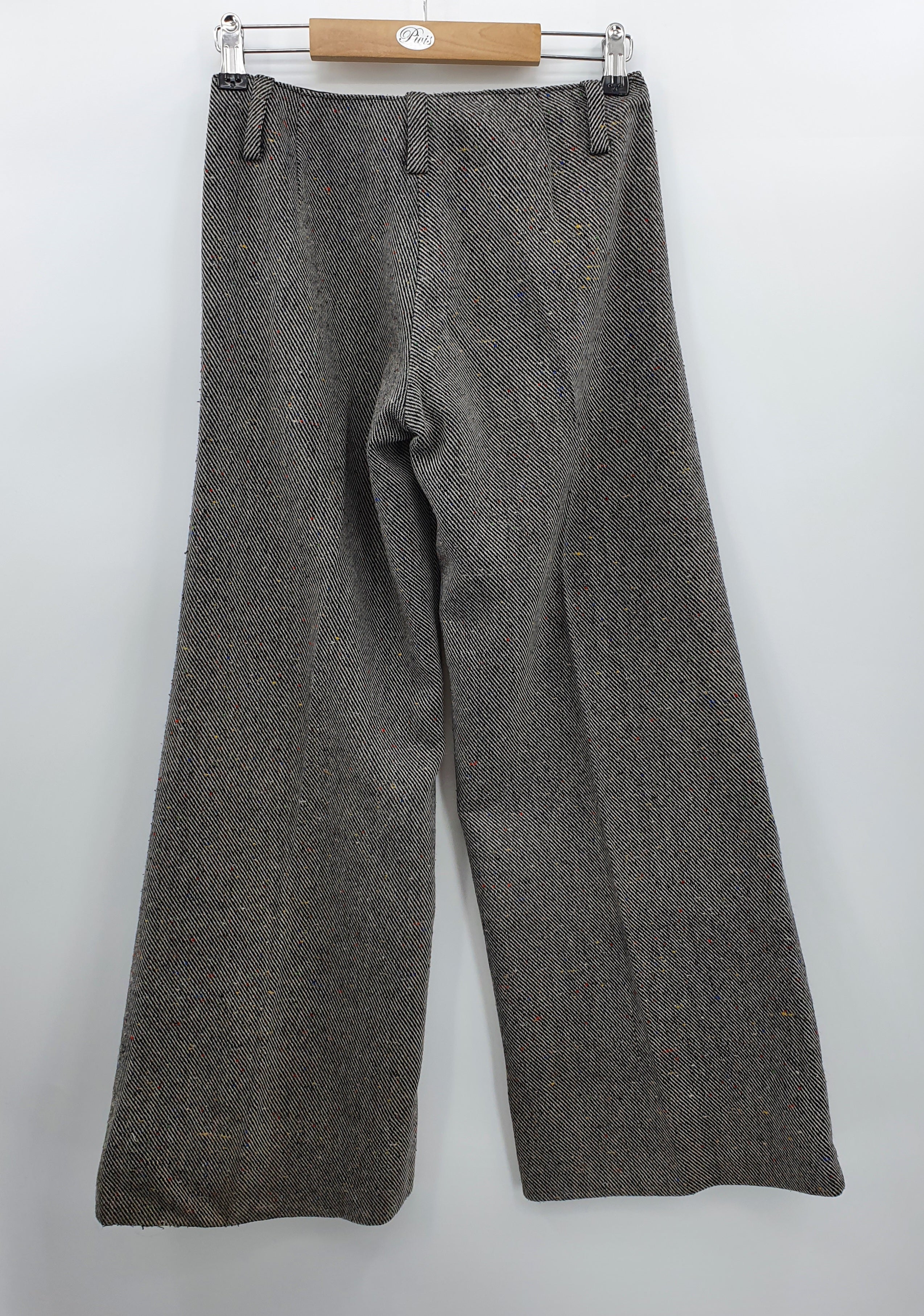 Flared wool trousers from the 70s, waist 68cm, size 34