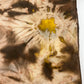 Vaaleanruskea huivi, solmuvärjätty, koko 38x134cm