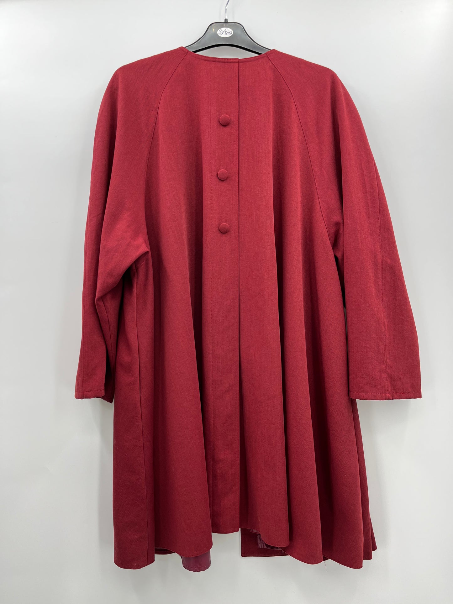 Brivatar, tummanpunainen takki, 2000-luku, koko 42